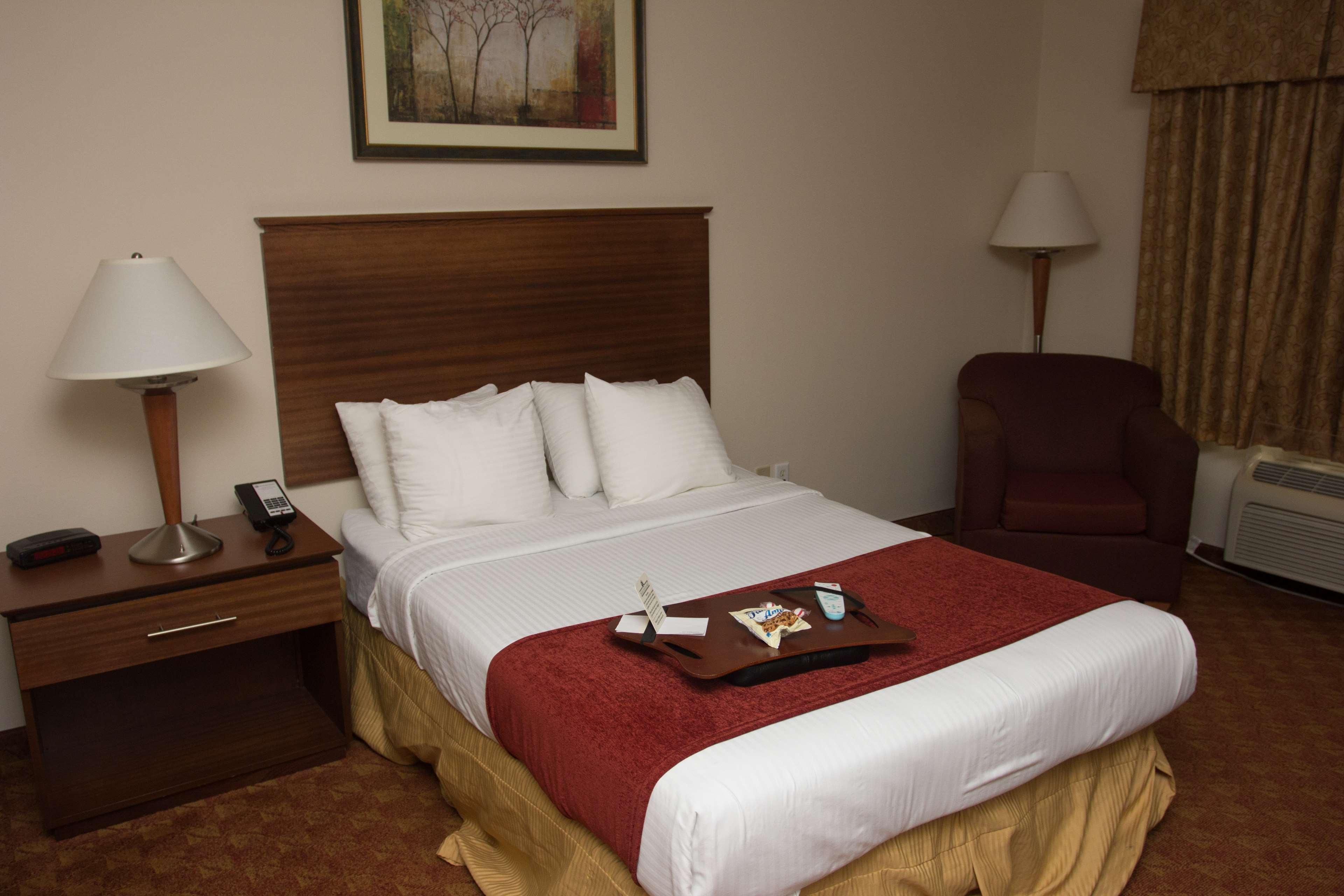 Western Lakewood Hotel 3*