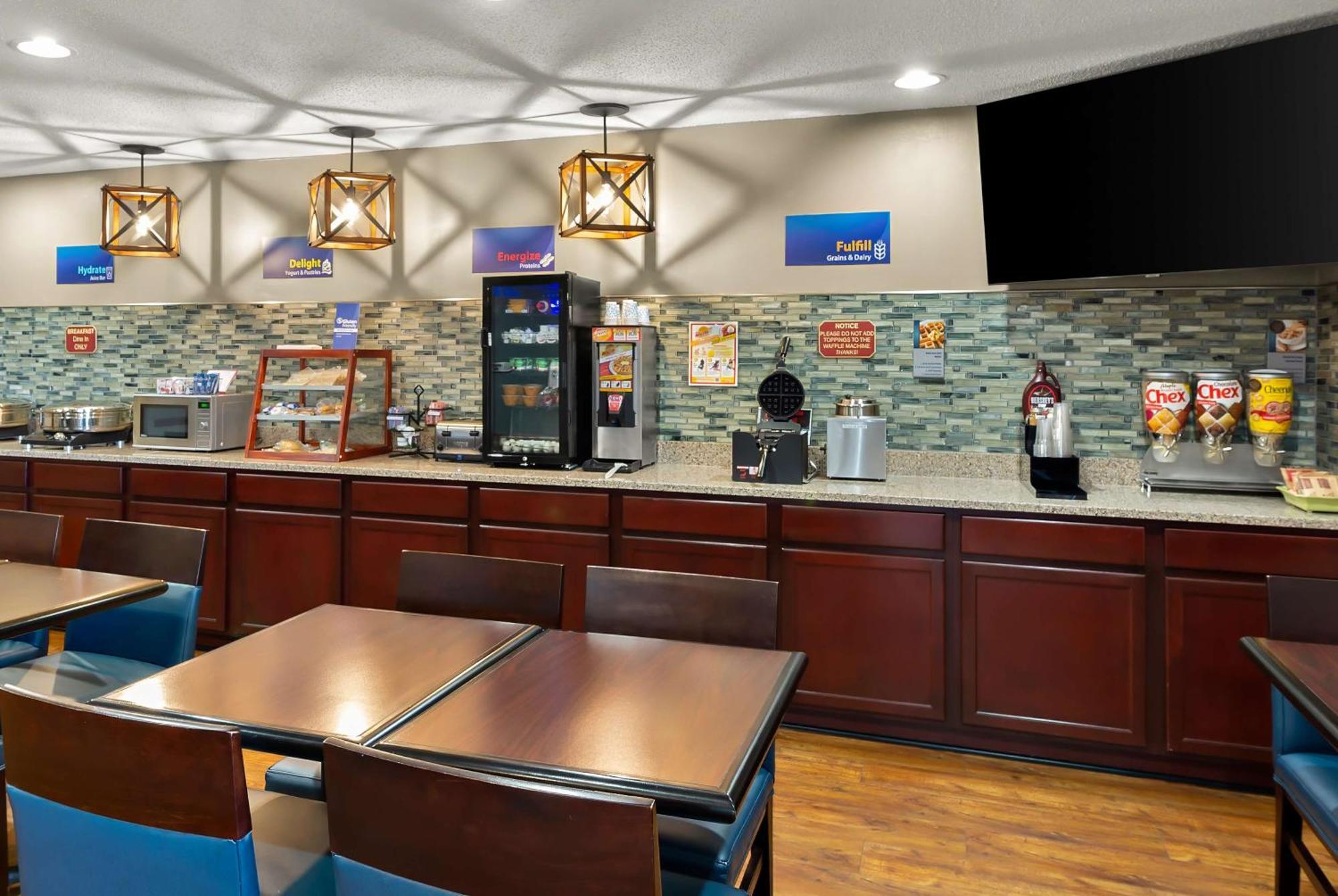 Western Lakewood Hotel Hebron