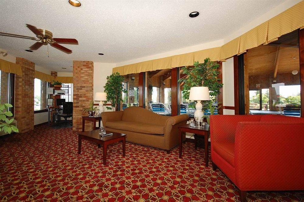 Western Lakewood Hotel 3*