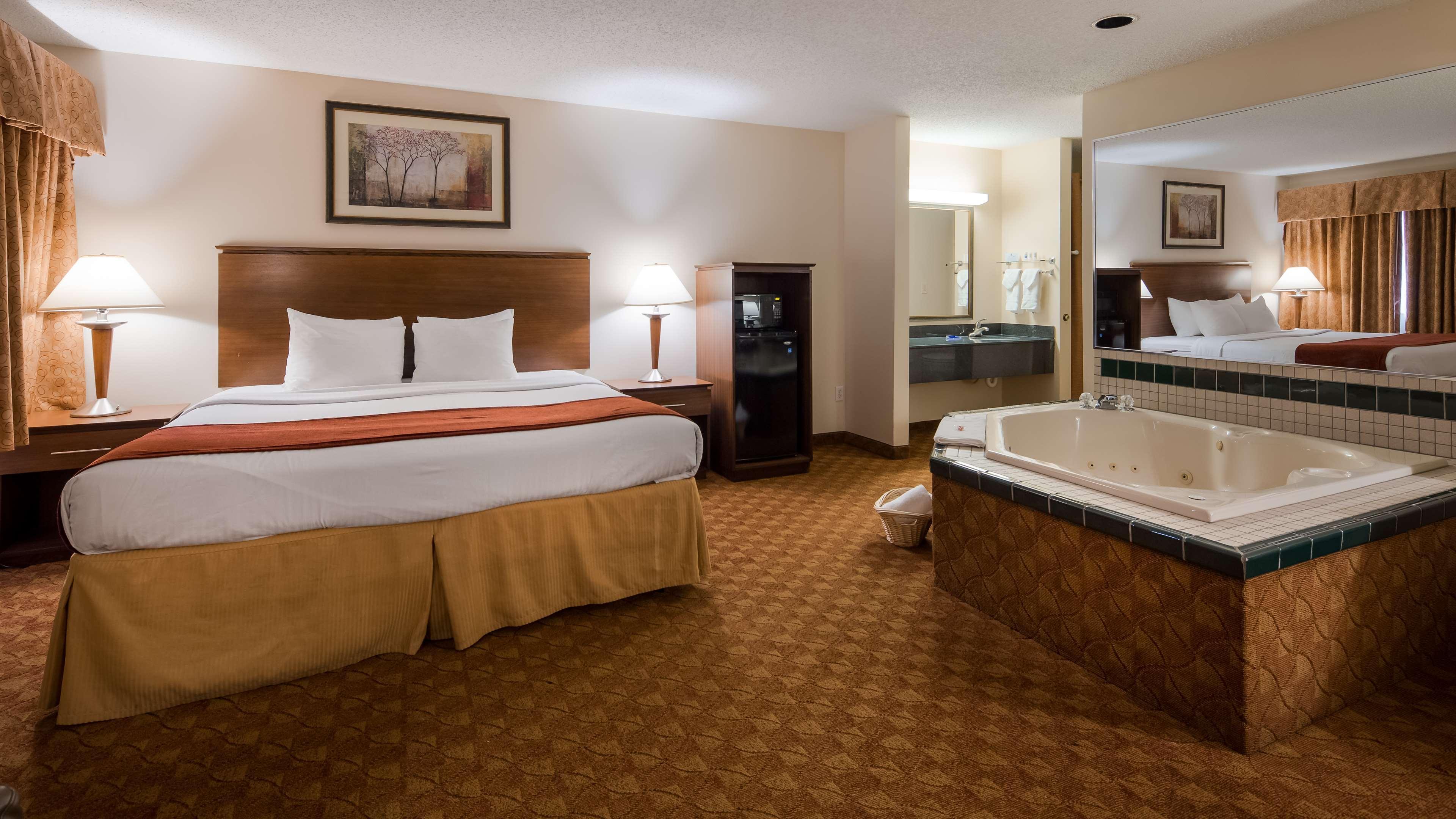 Best Western Lakewood Hotel Hebron