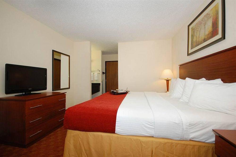 Hotel Best Western Lakewood Hebron